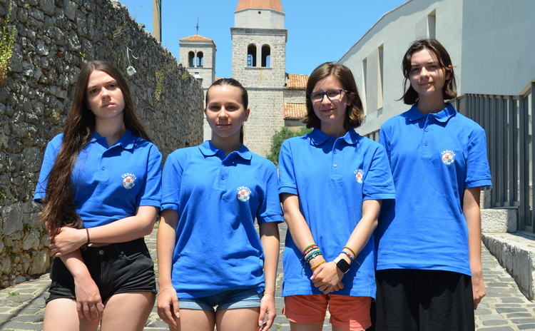 Iva Laštro, Lana Škarica, Ozana Margotić i Mare Zrno Agoli