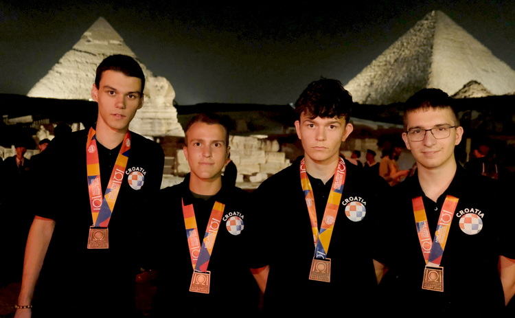 Lovro Tunjić, Nikola Vujica, Jakov Celin i Dino Hadžić